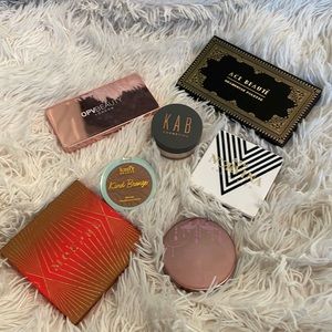 Makeup bundle
